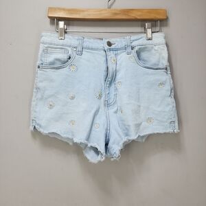 Celebrity Pink Daisy Embroidered Cut Off Jean Shorts